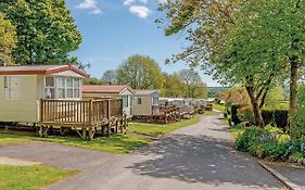 Noble Court Holiday Park